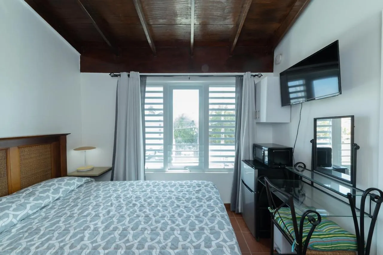 Andalucia Guest House San Juan
